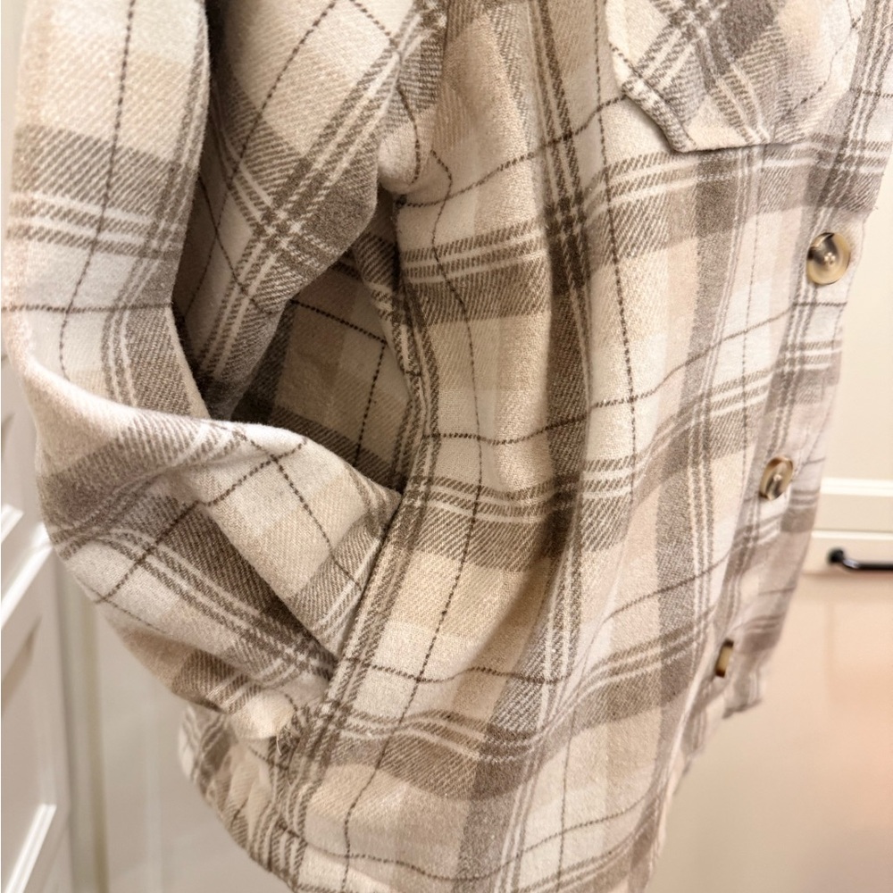 Plaid Flannel Button-Up Jacket Small - image 3